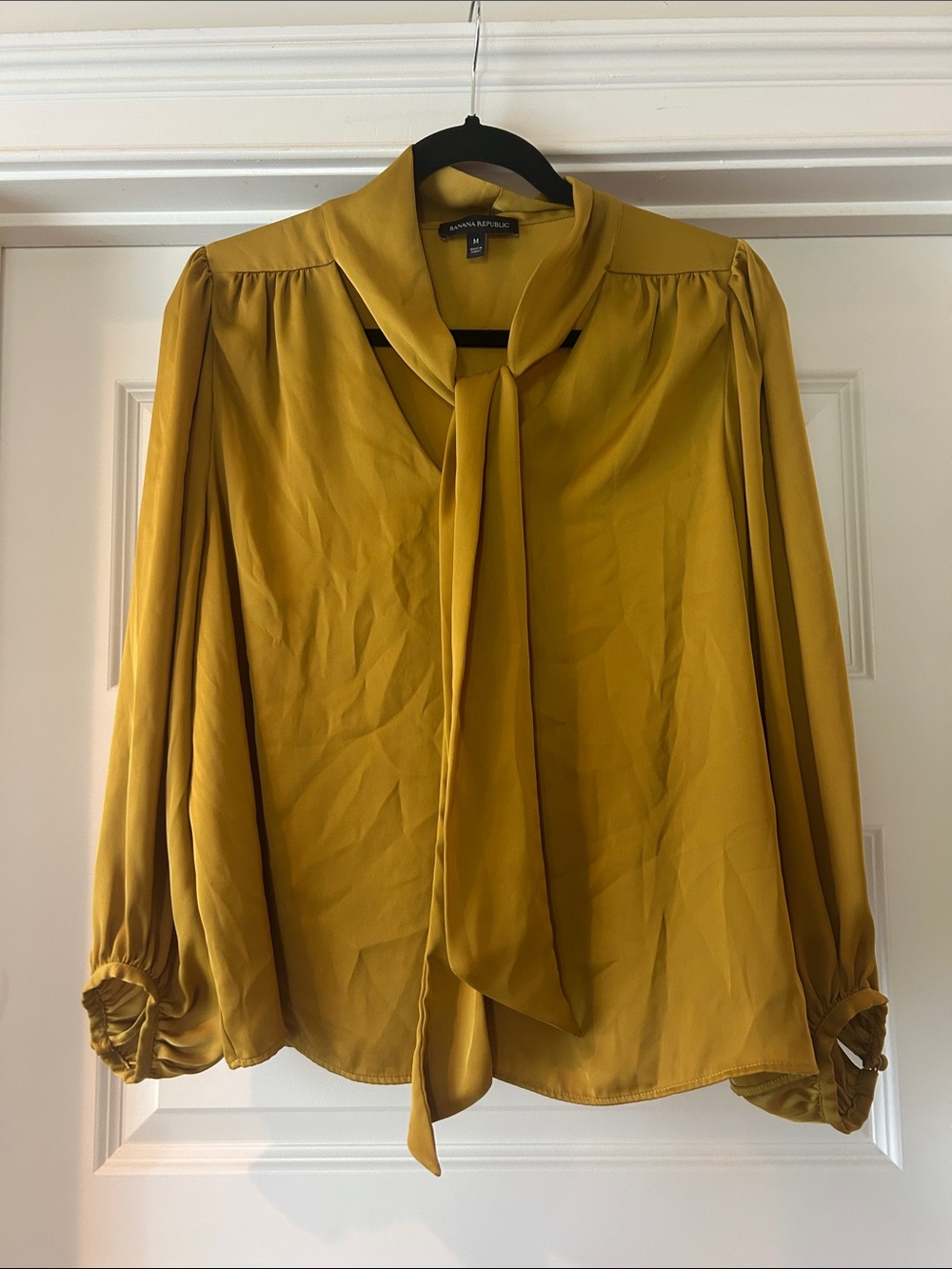 Banana Republic Mustard Tie-Neck Long-Sleeve Blouse- Size M